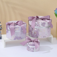 Boîte cadeau ronde en carton rigide biodégradable et écologique Evergreenwrap pour les cadeaux de mariage de luxe, les dragées pour demoiselles d'honneur