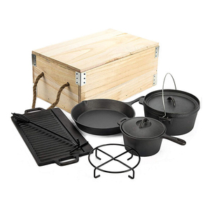 Juego de Cocina de Hierro Fundido Personalizado de 7 Piezas para Acampar al Aire Libre con Horno Holandés y Levantador de Tapa para Parrilla BBQ - Product Image 1