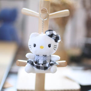 Poupée en peluche avec pendentif mignon Kitty Bear populaire avec porte-clés en coton PP pour sacs de livres ou poupées de chiffon - Product Image 6