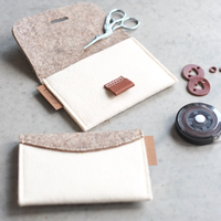 Mini trousse de couture en feutre PU, pochette faite à la main pour aiguilles et fils, sac de rangement simple pour outils de broderie