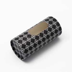 Tubo de Papel Biodegradable Elegante con Ventana Personalizada, Tubo de Almacenamiento con Patrón Geométrico Elegante para Prendas - Product Image 5