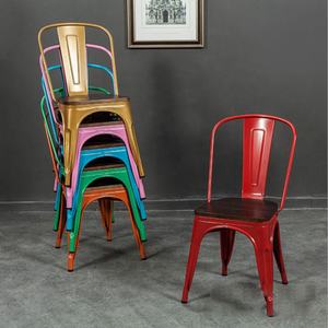 골동품 철 쌓을 수있는 레스토랑 바 다이닝 빈티지 산업 스타일 Tolixs 금속 다이닝 의자 - Product Image 2