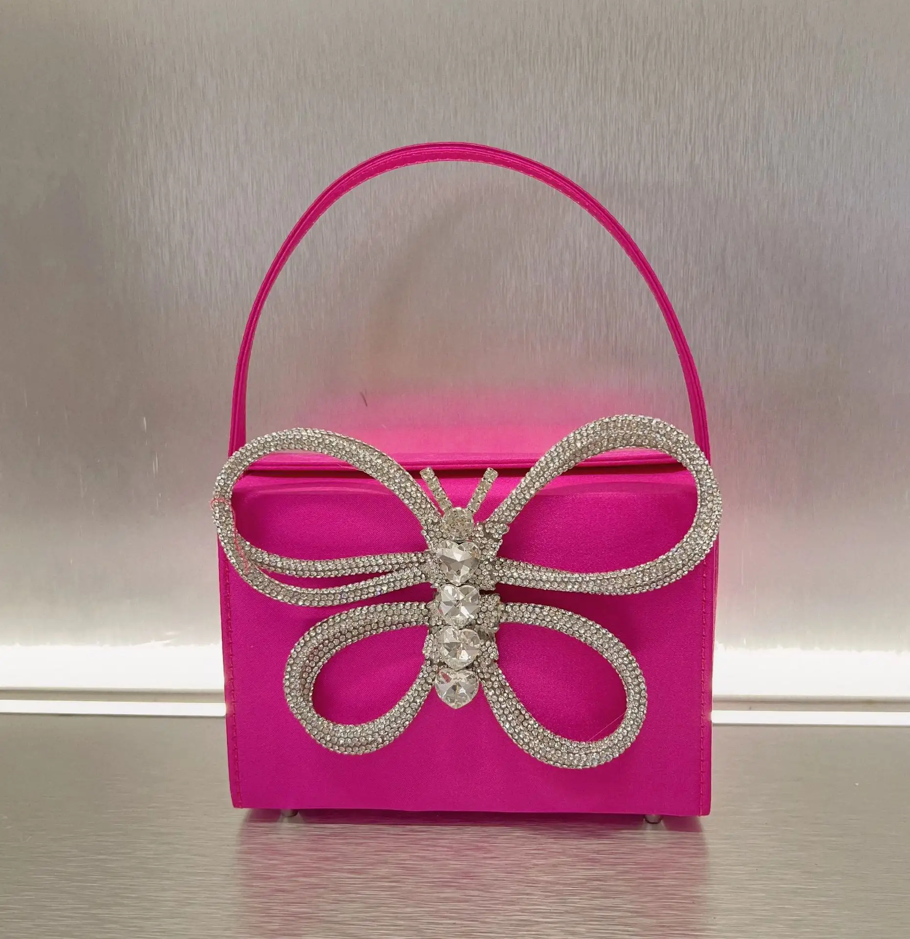 Hot Sale Women Hot Pink Silk Feel Elegant Clutch Purse With Big Diamond Butterfly Ladies Evening Bag For Wedding Party