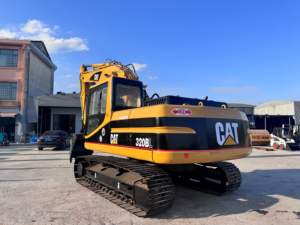 Excavatrice d'occasion 320B, modèle 2018, faible nombre d'heures, excellentes performances, moteur 134 CV, boîte de vitesses incluse, origine Japon - Product Image 2