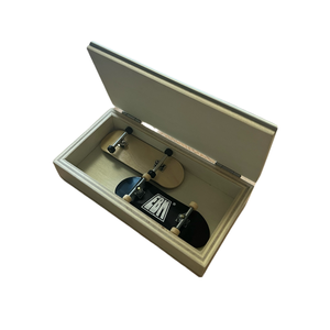 Personnalisable <span class=keywords><strong>Mini</strong></span> Touche <span class=keywords><strong>Skateboard</strong></span> <span class=keywords><strong>Rampe</strong></span> Bois Plastique Métal Matériel avec Logo Personnalisé pour Garçons et Filles - Product Image 4