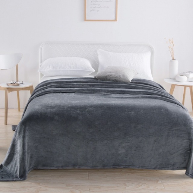 Wholesale Cozy Super Soft Cute Chunky Knit Blanket Throws for Winter,Large Size Grey Sleep Throw, Smooth Plush Swaddle Blanket