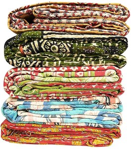 Wholesale Handmade <b>Indian</b> Kantha <b>Quilt</b> Printed Cotton Traditional Home Decor All-Season Bedcover 100% Cotton Quilting Style - Product Image 3