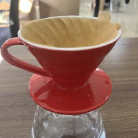 Filtres à café en papier coniques écologiques en pâte de bois naturelle, compatibles avec les cafetières à filtre, supportant l'emballage personnalisé pour le café pour-over, origine Chine, marque OEM