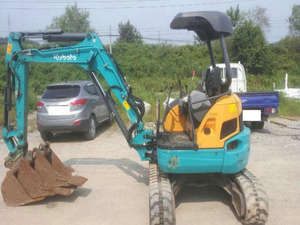 Utilisé pour l'excavatrice sur chenilles U30, poids opérationnel de 3 tonnes, système entièrement hydraulique, capacité de la benne de 0,3 m, moteur Kohler, modèle 2023 - Product Image 2