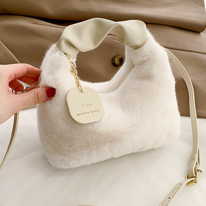 Sac à bandoulière en peluche populaire pour femme, nouveau modèle hiver, décontracté, simple, rétro, sac à main Tanjing - Product Image 6