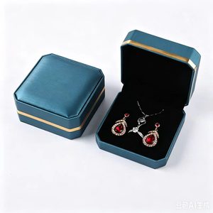 Boîte d'emballage et <span class=keywords><strong>de</strong></span> rangement pour bijoux en cuir jaune <span class=keywords><strong>de</strong></span> Guangzhou, pour bracelets et colliers, avec logo personnalisé, directement <span class=keywords><strong>de</strong></span> l'usine - Product Image 6
