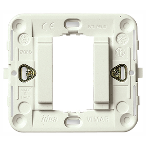 Placa de pared Vimar Idea de 8.5 pulgadas, plástico blanco, para tomas eléctricas - Product Image 1