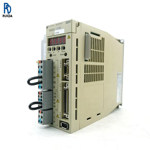 Servoaccionamiento SGDH-15AE, Diseño Compacto, SGDH-15DE-0Y para Máquinas CNC y Sistemas de Automatización, SGDH-15DE-Y523 - Product Image 1