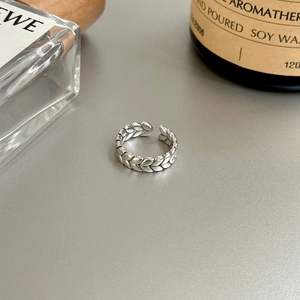 Pendientes de Plata de Ley S925 con Diseño de Espiga de Trigo, Estilo Coreano INS, Versátiles, Simples, con Cola Abierta, Modernos y Elegantes - Product Image 4