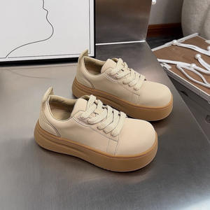 European American Simple Style Soft Leather Platform Big Head White Sneakers New <b>Height</b>-<b>Increasing</b> Versatile Casual Sneakers - Product Image 2