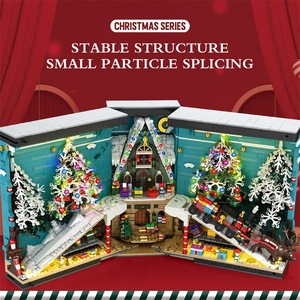 Reobrix 66033 Christmas Bookend Street Scene <b>Building</b> <b>Blocks</b> Educational Toy 800+ Pieces for Ages 8-13 - Product Image 2