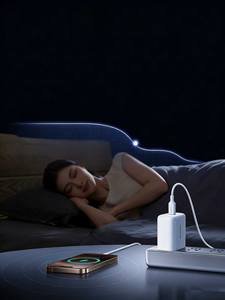 Cargador Rápido UGREEN 45W GaN para iPhone 17/16/15 Pro Max, Cargador de Pared USB-C PD con Enchufe Plegable - Product Image 5