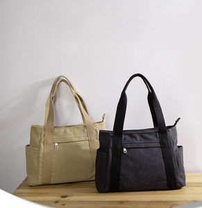 Sac fourre-tout en toile grand format avec logo personnalisé, sac bandoulière décontracté, bagage tendance pour les vacances d'été, sac de voyage, sac de shopping - Product Image 4