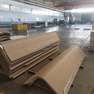 Le contreplaqué peut être utilisé comme matériau idéal pour la fabrication de pièces intérieures de véhicules, de bureaux, de chaises et d'autres composants. - Product Image 1