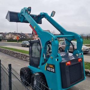 Mini-chargeuse compacte sur pneus SWL4038 pour travaux de construction, avec moteur diesel haute puissance, moteur et pompe PLC - Product Image 4