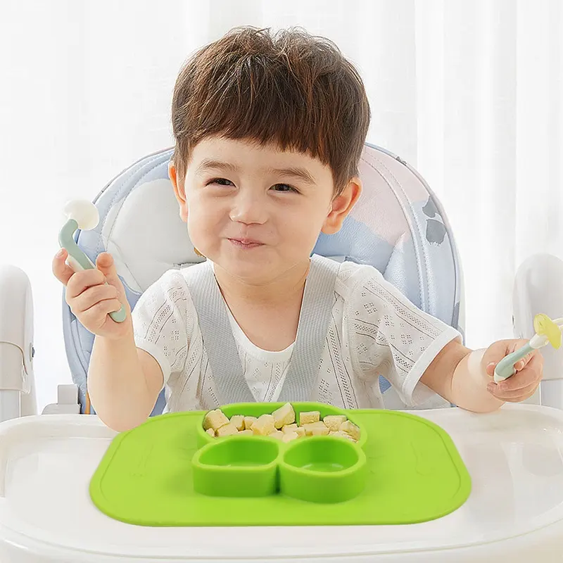 Piring Silikon Pengisap Kuat Kustom Mangkuk Silikon Anak Bayi Alas Tempat Makan Piring untuk Makanan