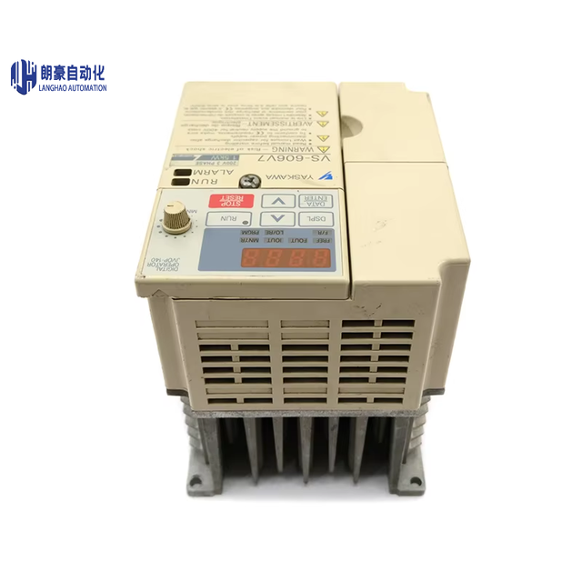 CIMR-V7AT21P5 CIMR-V7AT20P7 CIMR-V7AT22P2 Single Phase 220V Mini VFD Variable Frequency Inverter Vector Control Drive