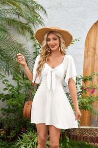 มินิเดรสแนวขวางสำหรับผู้หญิงมินิเดรสคอวีผูกโบว์สีทึบสไตล์2025ส่งออกแบบชาวยุโรปฤดูร้อน - Product Image 6