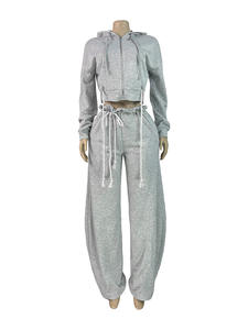 GX25072 Moda Autunno 2025 Elegante Tuta con Cappuccio Streetwear <span class=keywords><strong>Felpa</strong></span> a Maniche Lunghe <span class=keywords><strong>e</strong></span> Pantaloni <span class=keywords><strong>Cargo</strong></span> Set 2 Pezzi Donna - Product Image 2