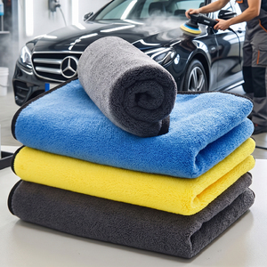 Serviette en microfibre absorbante à séchage rapide en polaire corail avec logo personnalisé, épaisseur 600 g/m², pour le <span class=keywords><strong>lavage</strong></span> et le nettoyage rapide des voitures - Product Image 1