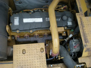 Modèle 2023 Mini Caterpillar 330D2 d'occasion, excavatrice sur chenilles hydraulique de 33 tonnes, godet de 2,1 m, moteur, pompe, bon état, Japon - Product Image 3