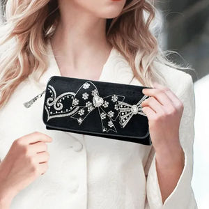 Cartera larga de piel sintética con cremallera para mujer, con diseño de lazo de amor femenino y bordado de dibujos animados. - Product Image 1