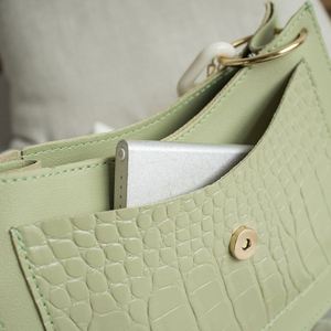 Nuevo diseño, cadena grande verde, cierre de modelado, <span class=keywords><strong>Revista</strong></span> de Comercio, bolsos informales para <span class=keywords><strong>mujer</strong></span>, bolsos de mano para <span class=keywords><strong>mujer</strong></span> - Product Image 4