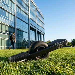 Patinete eléctrico de alto rendimiento NEXTMILE para adultos, motor dual, carga máxima de 150 kg, batería de 10 AH, velocidad máxima de 20 km/h - Product Image 1