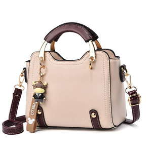 Nouveau <span class=keywords><strong>sac</strong></span> à bandoulière en cuir PU pour femmes - Sacs à main tendance avec bandoulière amovible pour les trajets quotidiens et plusieurs options de portage - Product Image 1