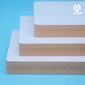 AIBO için 4x8 yüksek kaliteli su geçirmez plastik PVC levha/ahşap plastik kompozit panel mobilya için