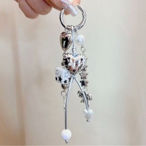 Punk Style Girl Purse Bag Decoration Silver Balloon Heart Charm Keychain Acrylic Star Bead Tassel <b>Keyring</b> for Women Mobile Phone - Product Image 4