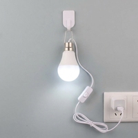 Ampoule LED USB DC5V à brancher avec interrupteur marche/arrêt 5W/7W, design crochet, en plastique, CRI80, 630 Lumens, certifiée 90 Lm/W, pour dortoir/lumière de nuit