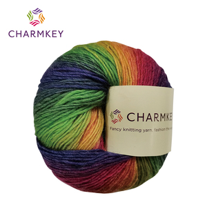 Charmkey – fil à tricoter en <span class=keywords><strong>laine</strong></span> mérinos teintée dans l'espace pour écharpe au crochet, vente en gros - Product Image 1