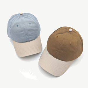 Gorra de Béisbol Unisex de Estilo Europeo Americano, de 6 Paneles, Ajustable, de Algodón Peinado, con Combinación de Colores, Parte Superior Suave, para Exteriores, Protección Solar - Product Image 1