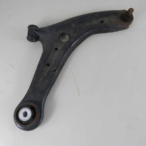 Braccio Oscillante Anteriore Destro Ford Fiesta Mk6 13-17 USA (32906 28-3-E-19) - Product Image 1