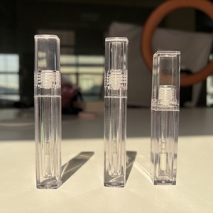 Jinlan 2024 Brillo de labios Embalaje Personalizado Brillo de labios Contenedor Oem 4,5 ml Tubos de brillo de labios vacíos Logotipo personalizado con aplicador de esponja - Product Image 4