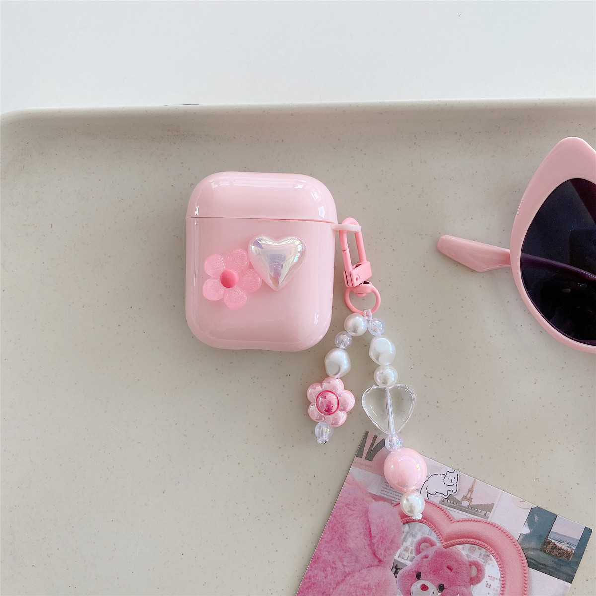 Pink Daisy Heart Earphone Case