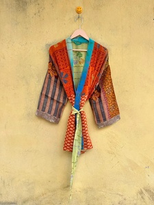 Bata Larga con Cuello en V para Mujer, Manga Larga, Informal, para Verano, Tejido Suave, Estampado Floral, Crepé de Seda, Estilo Kimono Boho - Product Image 3