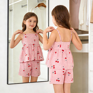 Conjunto <span class=keywords><strong>de</strong></span> 2 piezas <span class=keywords><strong>de</strong></span> verano <span class=keywords><strong>para</strong></span> niñas, lindo traje a cuadros con estampado <span class=keywords><strong>de</strong></span> cerezas, top sin mangas y pantalones cortos, ropa casual. - Product Image 5