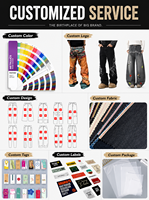 Jean fuselé noir délavé pour homme, pantalon en denim foncé avec surpiqûres contrastées, cinq poches, passants de ceinture et rivets, idéal pour le streetwear