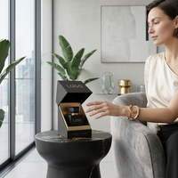 Boîte cadeau inclinée de luxe personnalisée avec insert de précision pour emballages de parfums et cosmétiques haut de gamme