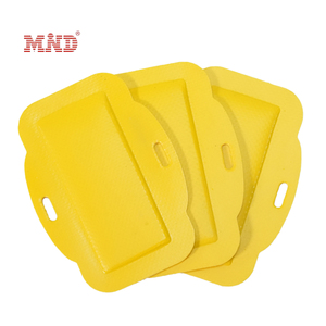 แท็ก RFID UHF กันน้ำ สำหรับงานการบิน ทำจากหนังโค้ง ป้องกันการสัมผัสโลหะ - Product Image 1