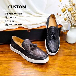 Ultime <span class=keywords><strong>Scarpe</strong></span> Casual da <span class=keywords><strong>Uomo</strong></span> in Vera Pelle Stile Retrò con Nappe, Squisito Design Goffrato, Slip-on con Suola Piatta - Product Image 1