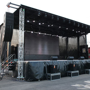 Semi-<span class=keywords><strong>remorque</strong></span> hydraulique mobile de 30 pieds x 29 pieds pour les activités de plein air, les événements, les événements, les événements et les événements - Product Image 1