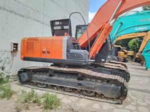 HITACHI ZX 210LC-3รถขุดมือสองผลิตจากประเทศจีนสภาพดีมีเวลาทำงานต่ำกว่าหลักปั๊มเครื่องยนต์มอเตอร์ตีนตะขาบ - Product Image 6